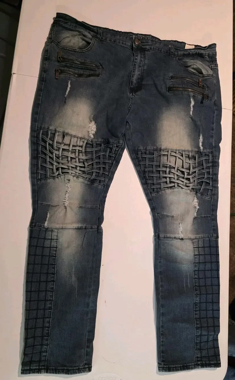 Statuhs Denim 